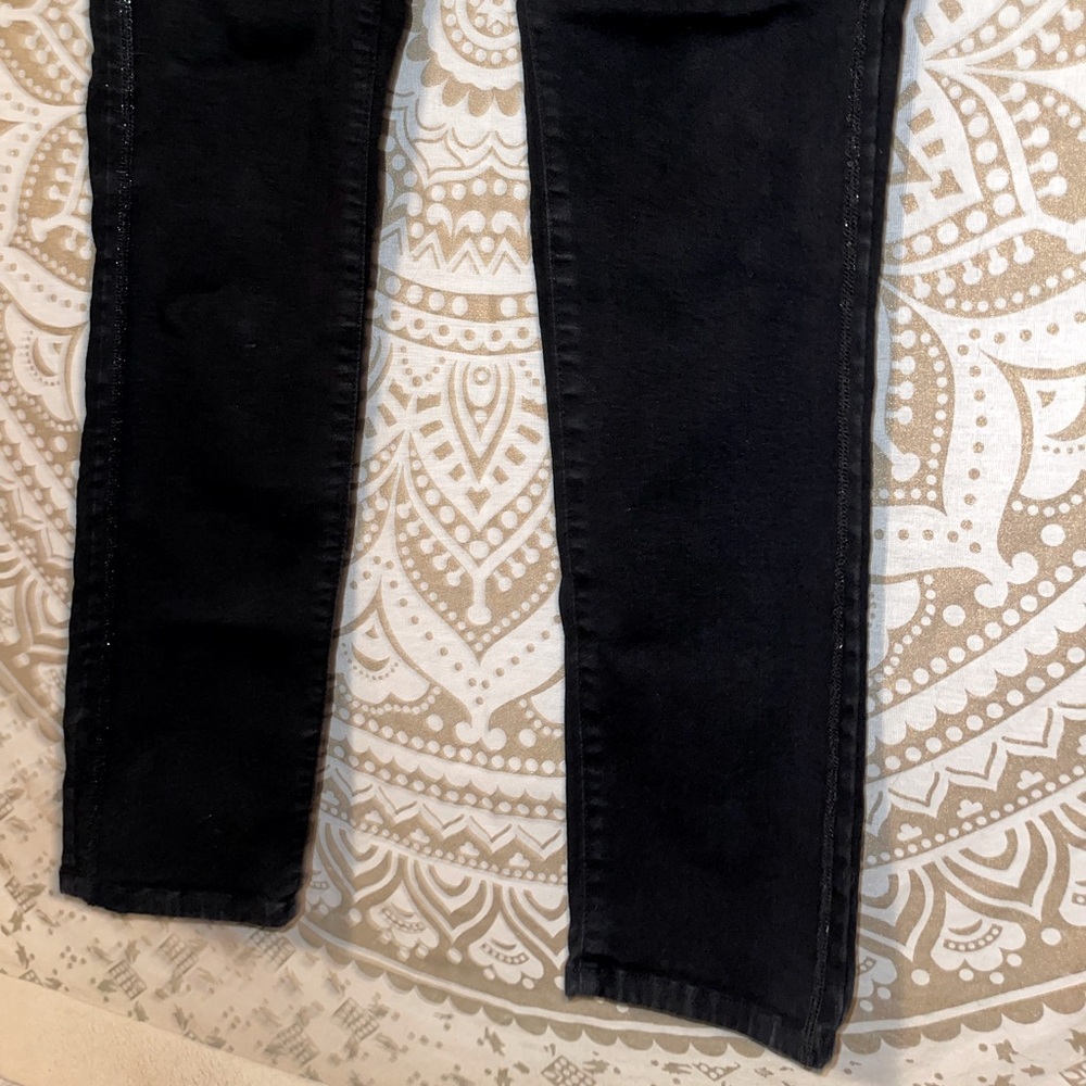 “NYDJ” LADIES BLACK JEGGINGS, CUTE BLACK SEQUINED EMBELLISHMENT DOWN LEG, SIZE 4 - Picture 3 of 6